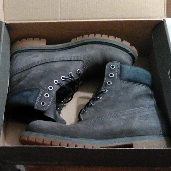 charcoal timberland boots